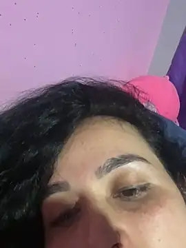 leila_moretti webcam