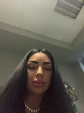 LatinaMorene webcam