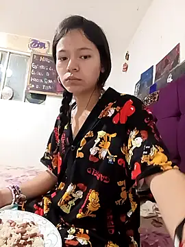 Ninffa_sweet21 webcam