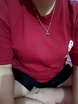 Emily-lonelyy webcam