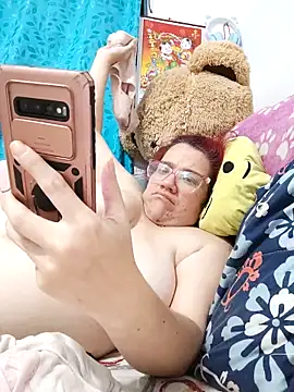 karlythoth@xh webcam