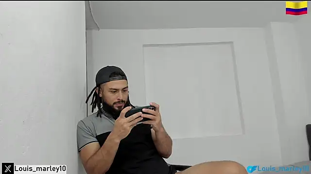 Louis_marley__ webcam
