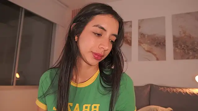 LillyThompson webcam