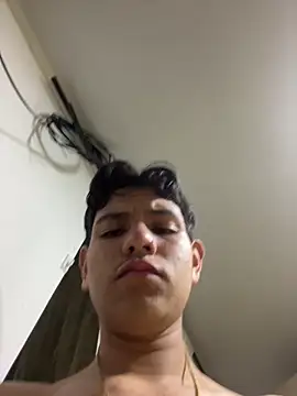 juanma759 (M twink) - Apoyo para comprar unas silla videollama