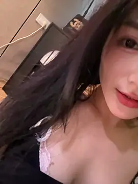 美女mammam520在线直播