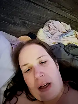 023thickandjuicy07 webcam