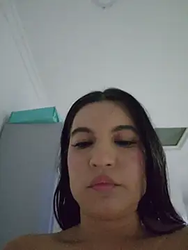 Pretty_Julieta webcam