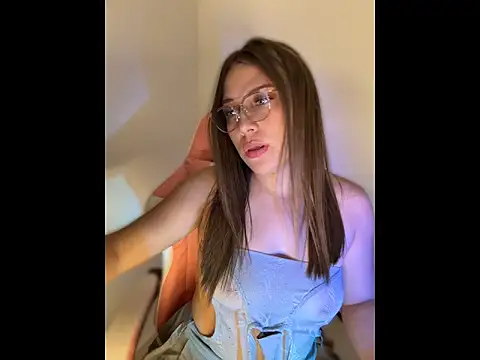 ScarletVelvetX webcam