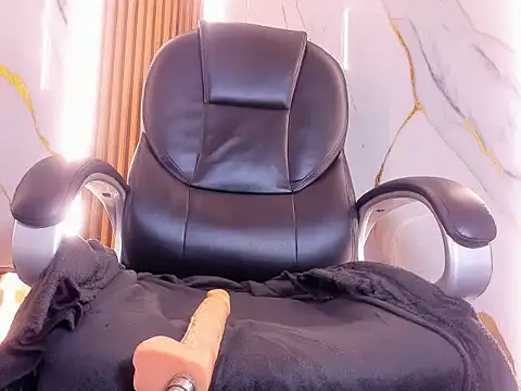 Marian_Cristal webcam