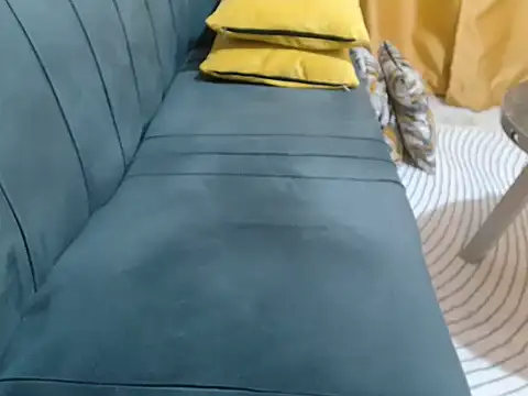 leslysexygirl webcam