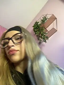 PrettyAshley_ webcam