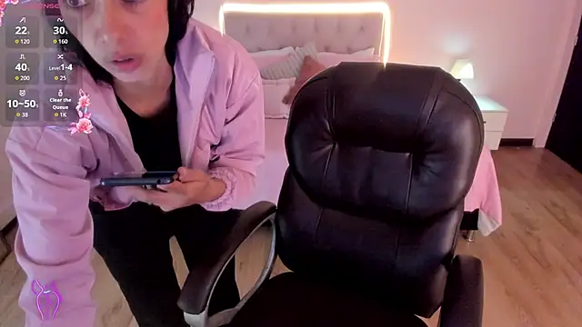 Mariam_Lopez__ webcam