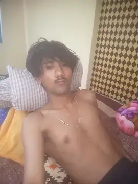 Freakingromance webcam