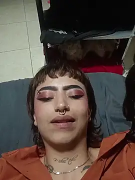 AlexxaAndRileyy webcam