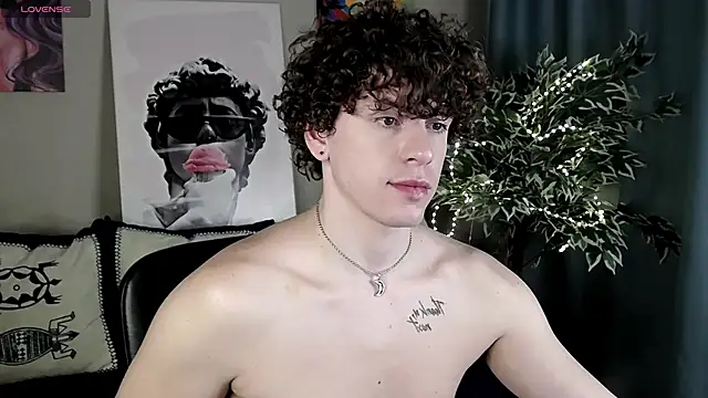 TylerGibson webcam
