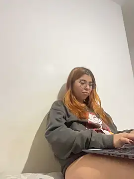 baddieasiantv webcam