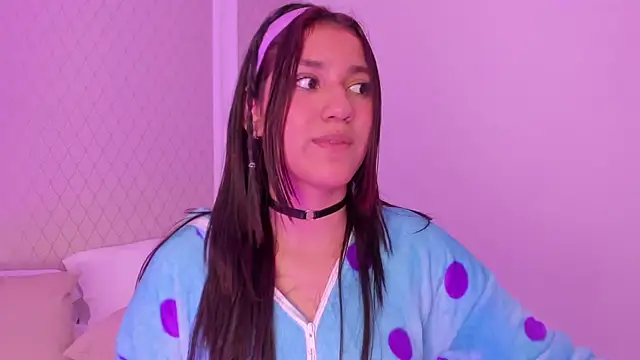 cristin_collins webcam