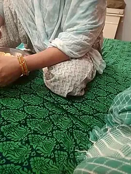 Pretty_bhabhi webcam