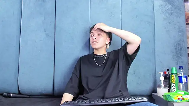 Megan_Thompson_ webcam