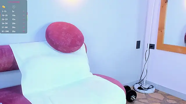 Travis_lenox_ webcam