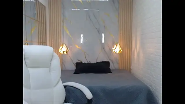 dominantboy4 (M twink) - cum show