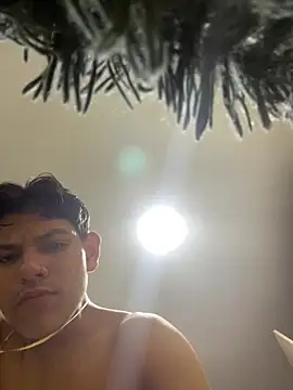 juanma759 (M twink) - Apoyo para comprar unas silla videollama