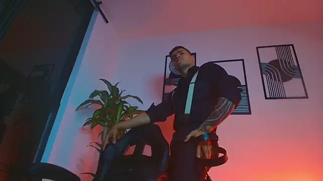 ALPHA_DOMINUS_ webcam