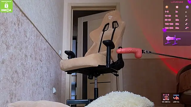 katy_perry_ (F young) - tits