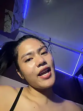 kiee_19 (F young) - MAKE ME SQUIRT CLOSE UP