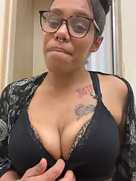 Preview of princess_desirae