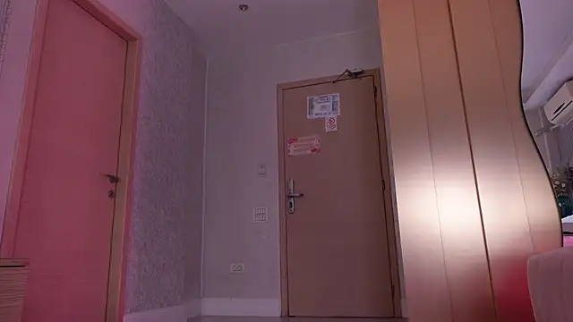 jullyblair - JullyBlair's free webcam - UK Sex Cams