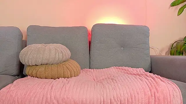 DAHLIA_BROWNIE webcam