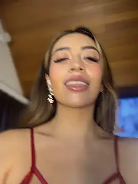 Atenea_cute21 webcam