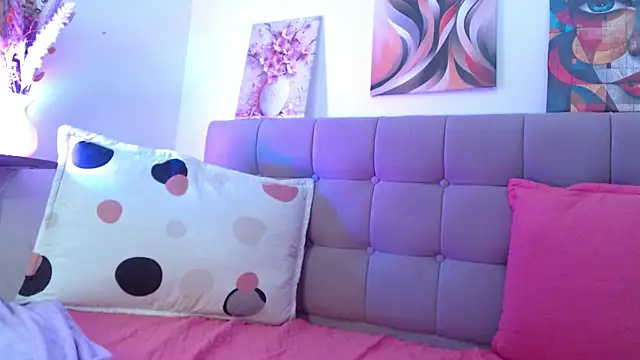 hellen_starx - Hellen_starx's free webcam - UK Sex Cams