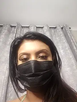 TemptingMiss_Daisy webcam