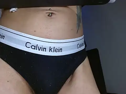 Scarlett_crastrawberry webcam