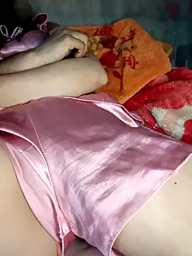 natra0033 - Natra0033's free webcam - UK Sex Cams