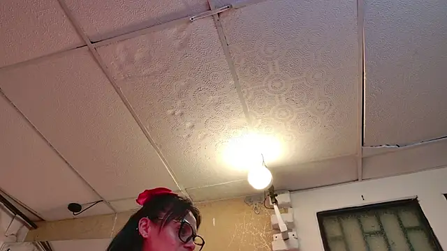 QueenSallyDesire webcam