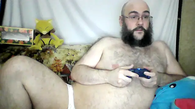 BriTheTopBear webcam