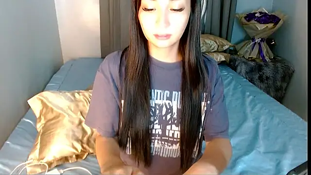 SweetLilly_18 webcam