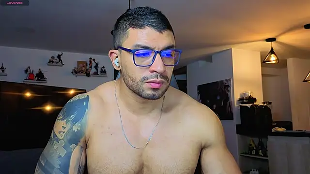 Michael_Diamond webcam