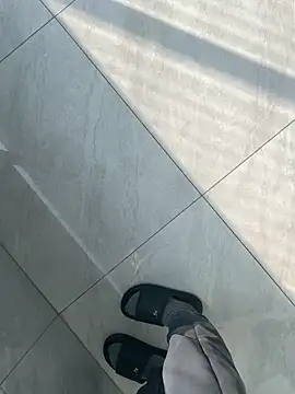 nole_china7 (Ask my age) - talk / fun / cum