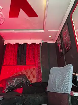 abrilbigcock live sex cam