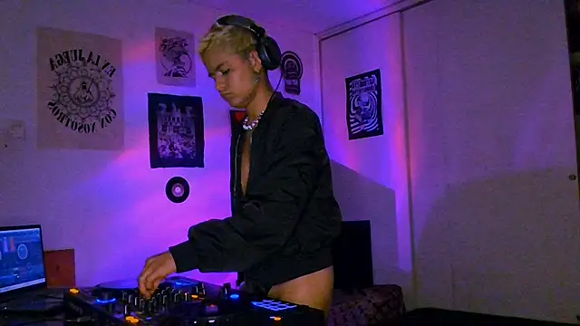 alex_one888 live sex cam