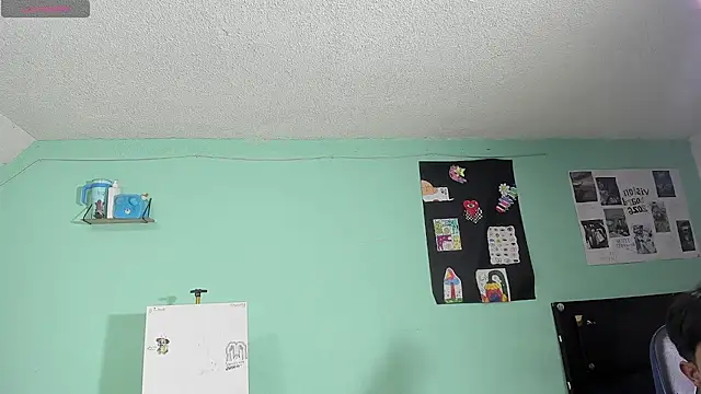 TYLERhHOT2005 webcam