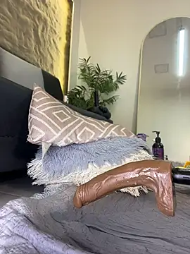  Isa__Blanc chat room