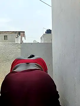 Desicouple1706 webcam