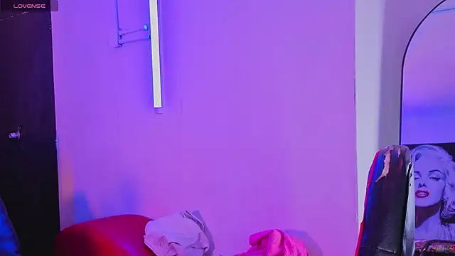 nova_salvatore webcam