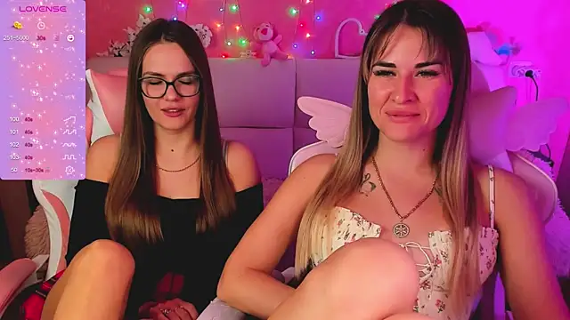 hotty_girls_here (G young) - HOT KISS