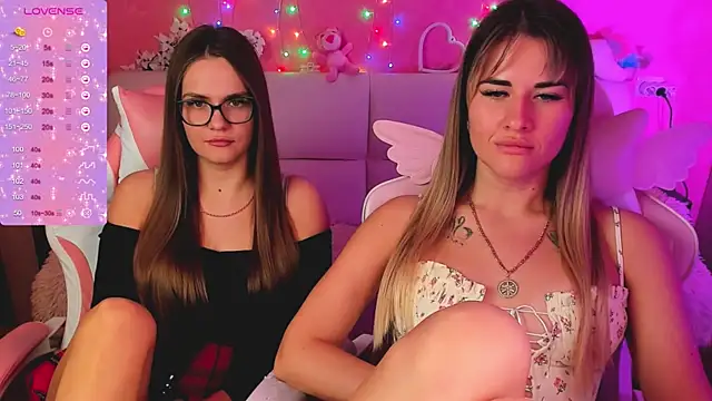 hotty_girls_here webcam